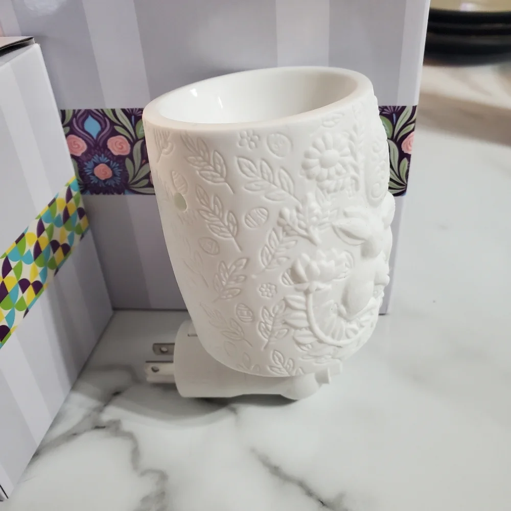 Cotton Meadow Mini Scentsy Warmer